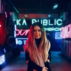 Meet your Posher, Giedrė